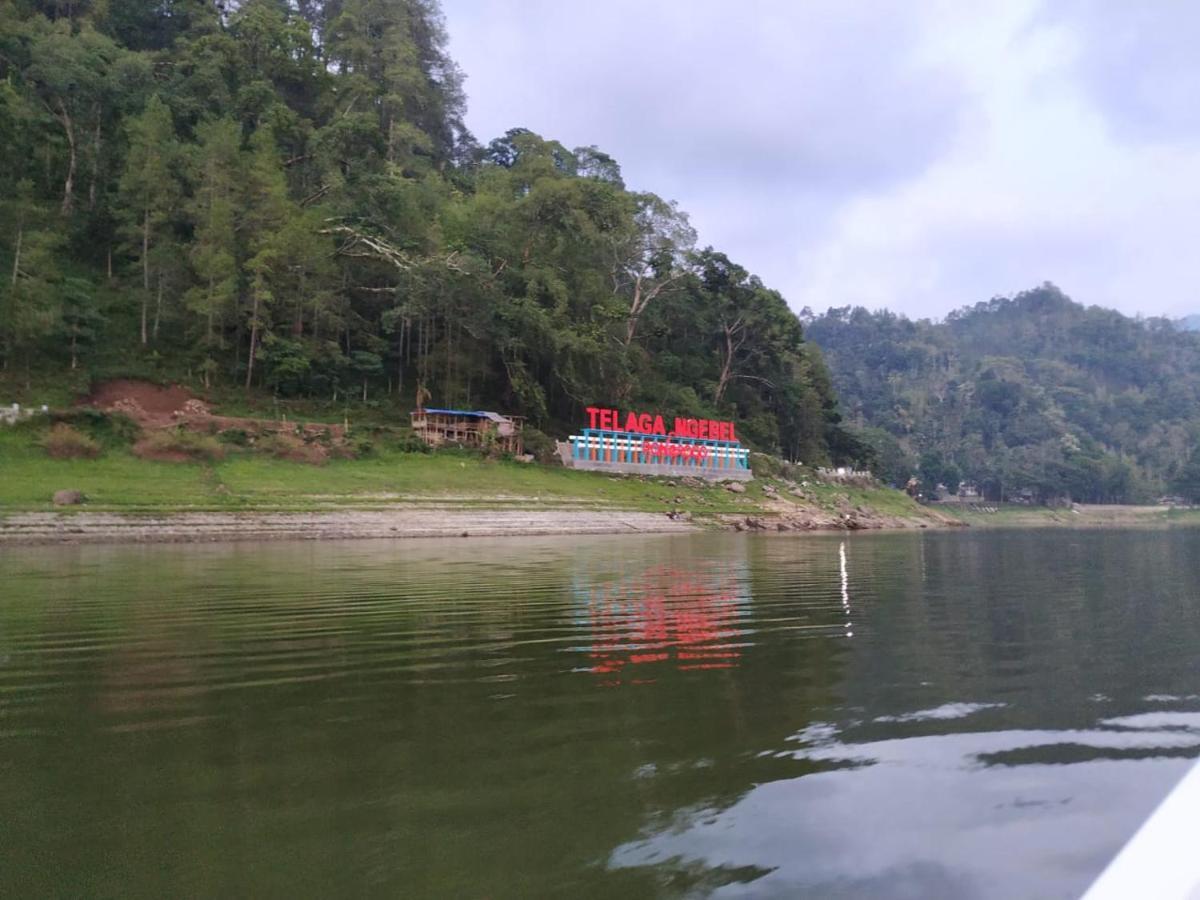 Hotel "Ngebel Indah" 외부 사진
