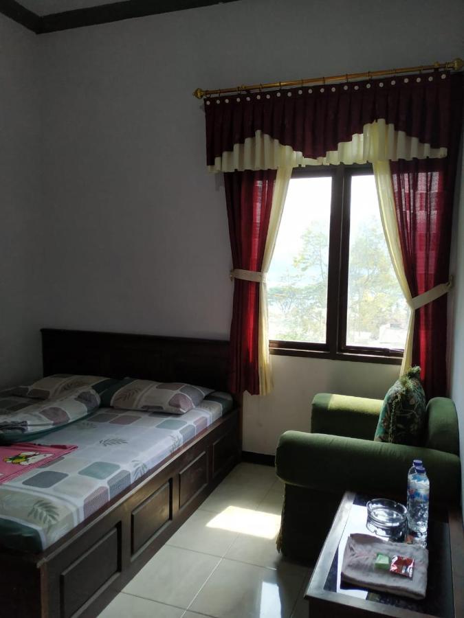 Hotel "Ngebel Indah" 외부 사진